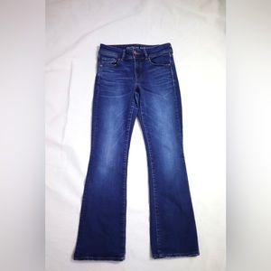 American Eagle Super Stretch Women Kick Boot medium wash 6R